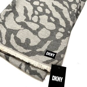NWT DKNY Scarf Wrap Gray Graphic Print 26"x80" Soft Polyester Rayon Blend